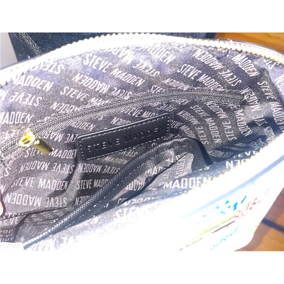 STEVE MADDEN Colorful Logo, Crossbody Dome Bag, Gold Link Accented Strap. NWOT - Picture 6 of 6